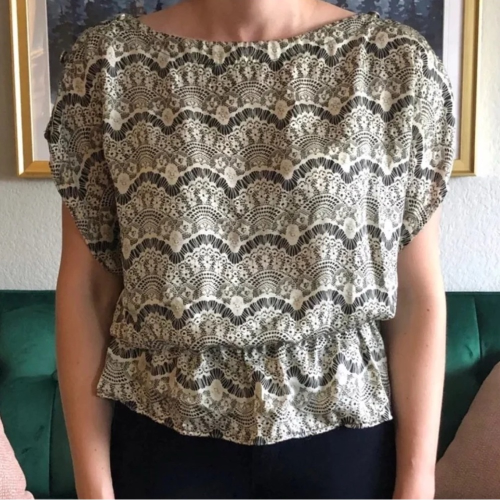 Paper Crane Black and Cream Lightweight Floral Geometric Patterned Blouse